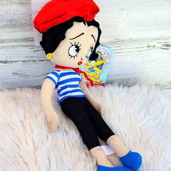 NWT BETTY BOOP FRENCH WORLD TRAVELLER COLLECTION - Picture 9 of 10